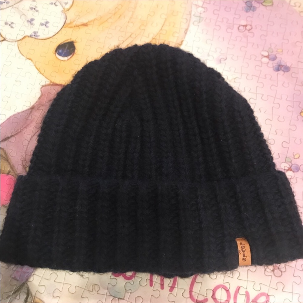 Navy Blue Levi’s Beanie